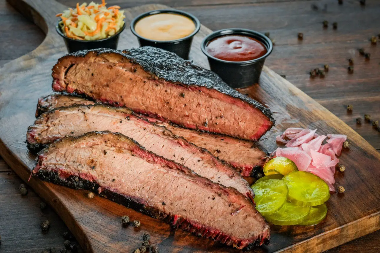 Abdullah is proud to be among the first to serve Wagyu brisket with a marbling score of 7+ in the Dubai food industry.