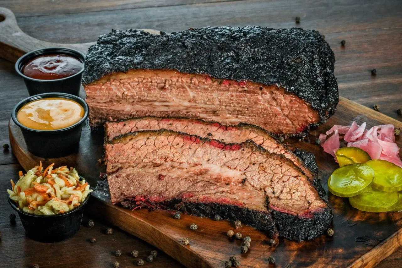 After countless YouTube videos and failed trials at home, Janahi finally emerged victorious. His family loved the taste of his brisket, and Janahi knew it was time to introduce his art to the world.