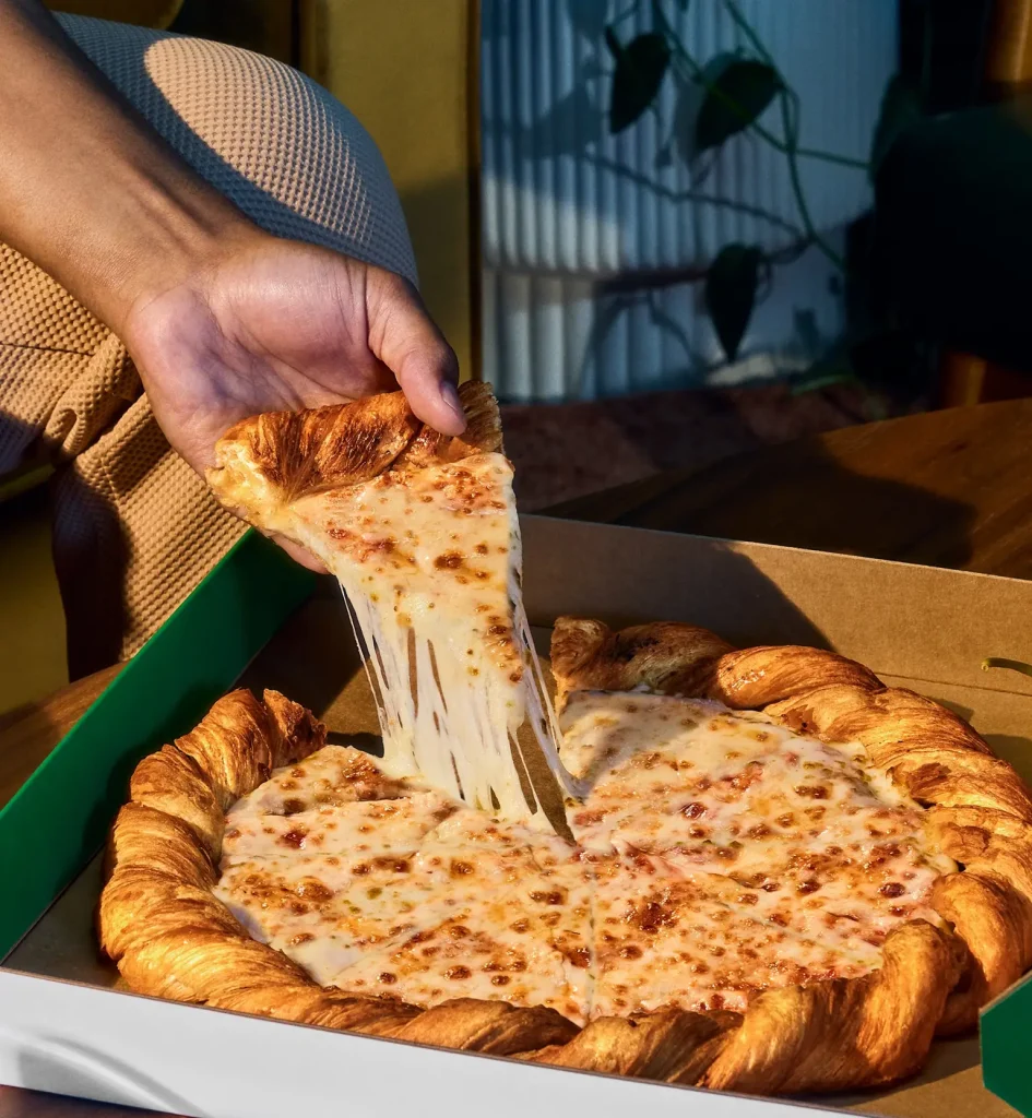 Papa Johns Unveils the First-Ever Croissant Pizza in UAE!