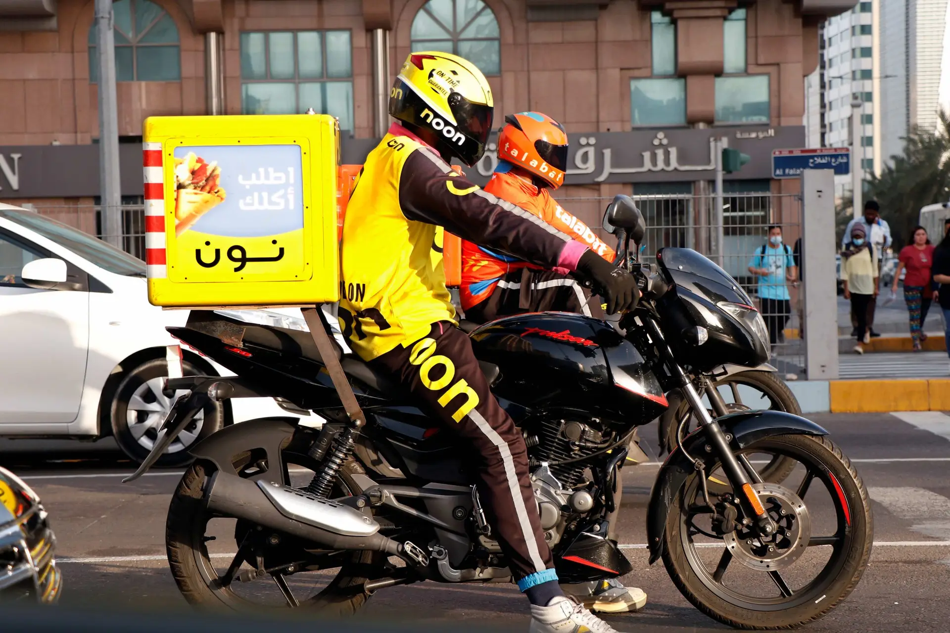 New data from Syrve MENA reveals a 30% rise in mobile food delivery orders in UAE and Saudi Arabia during H1 2025
