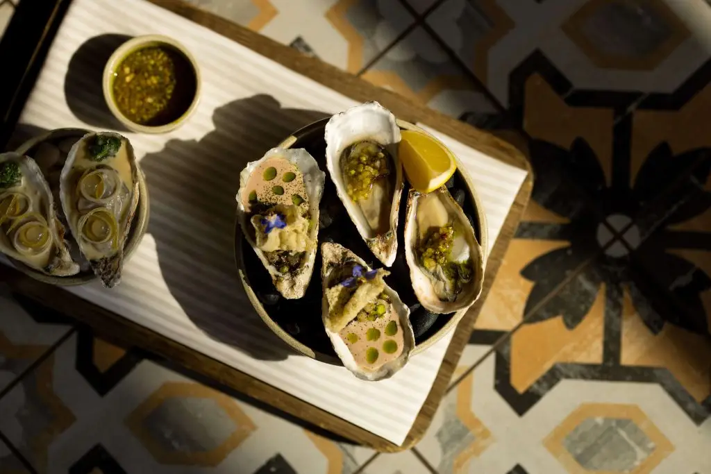 Discover Farmhouse by Syrco in Ras Al Khaimah. Experience the new seasonal menu of conscious cuisine, guided by Michelin-starred Chef Syrco Bakker's commitment to sustainability and epicurean flavours.