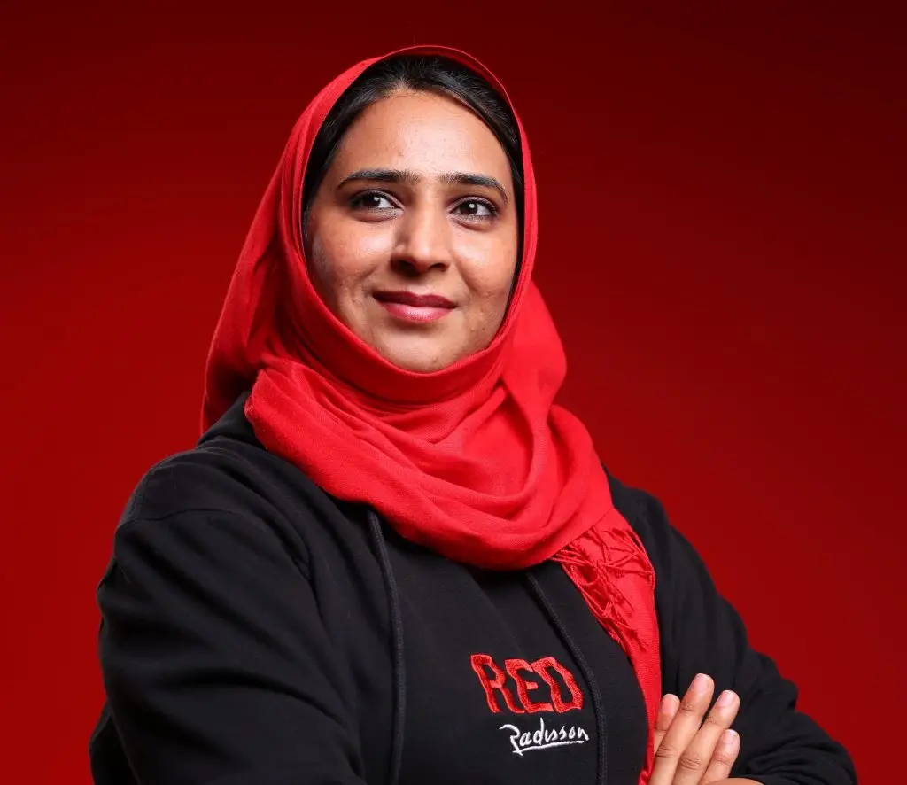 Discover Saba Khalid, the inspiring female Security Manager at Radisson RED Dubai Silicon Oasis, who is breaking barriers and redefining leadership in a male-dominated field.