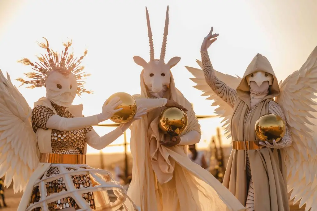 Experience the unparalleled new season at Sonara Camp Dubai, blending epicurean dining, captivating fire performances, and a luxurious desert ambiance under the starlit Arabian sky.