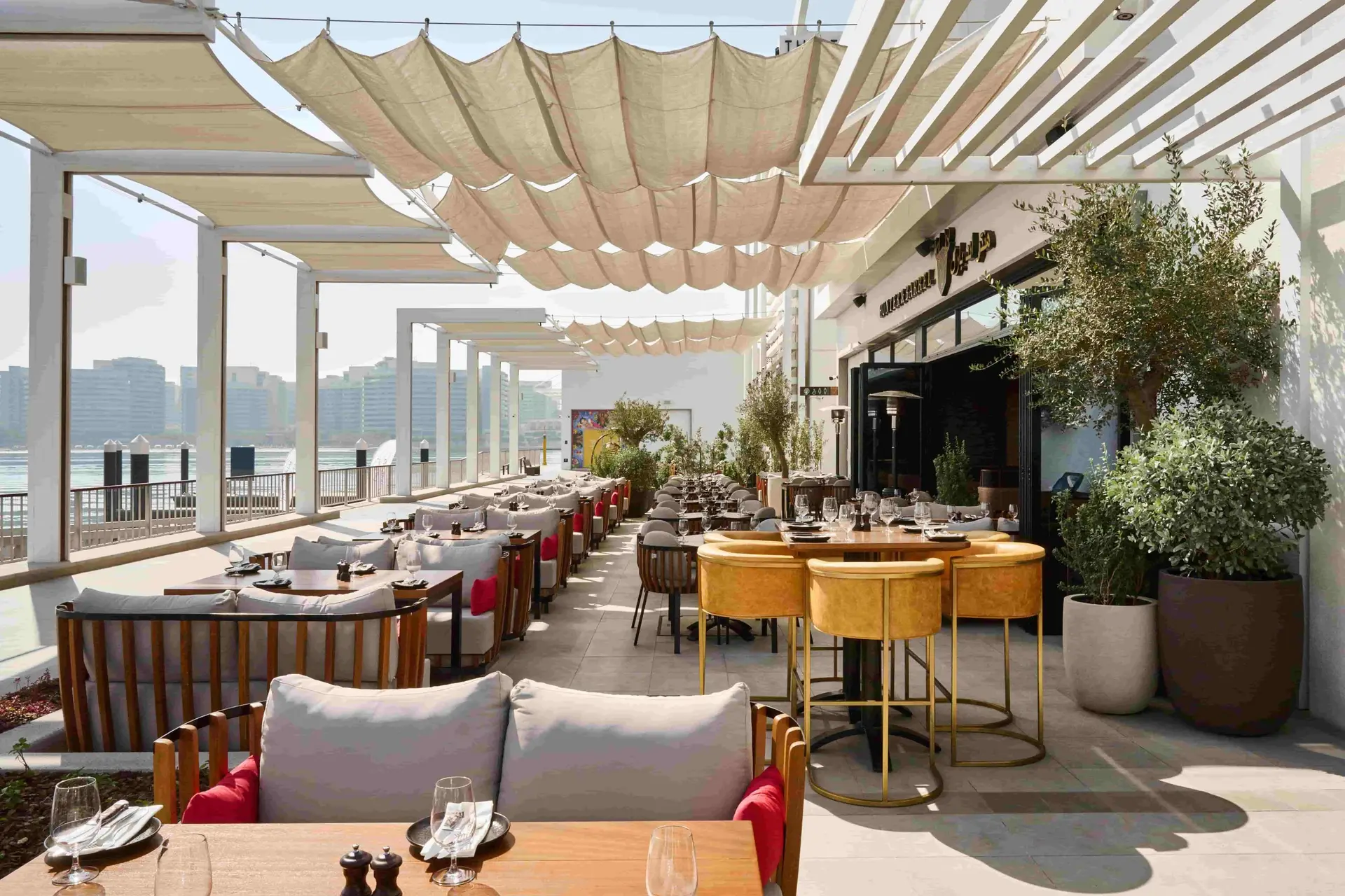 Yas Bay Waterfront welcomes outdoor dining season (Starting Nov 5), offering alfresco experiences at Paradiso, Asia Asia, The Trilogy, and more in Abu Dhabi.