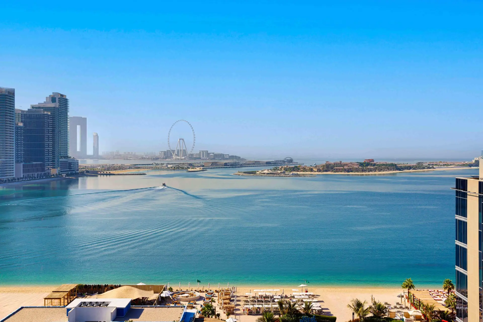 Discover Afia Restaurant's new Themed Nights at TUMBI Hotel Dubai The Palm. Indulge in Flavors of Moscow and Asia Unplugged for AED 175 on West Beach, Palm Jumeirah.