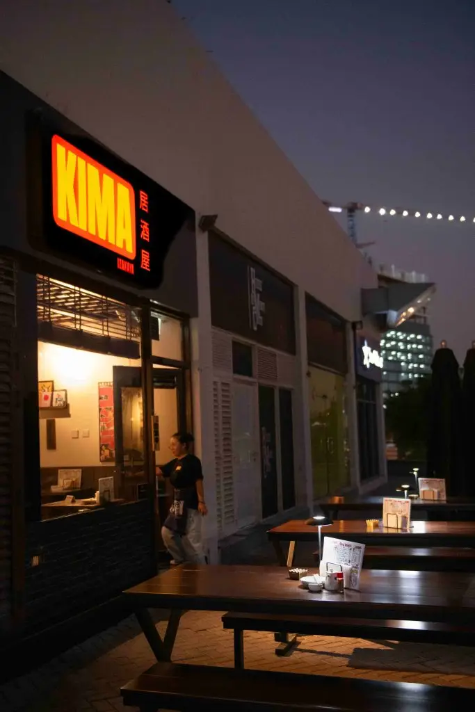 Kima Izakaya in JLT opens its new outdoor terrace, bringing its authentic Japanese izakaya atmosphere, premium ingredients, and neighbourhood vibes to Dubai's winter season.