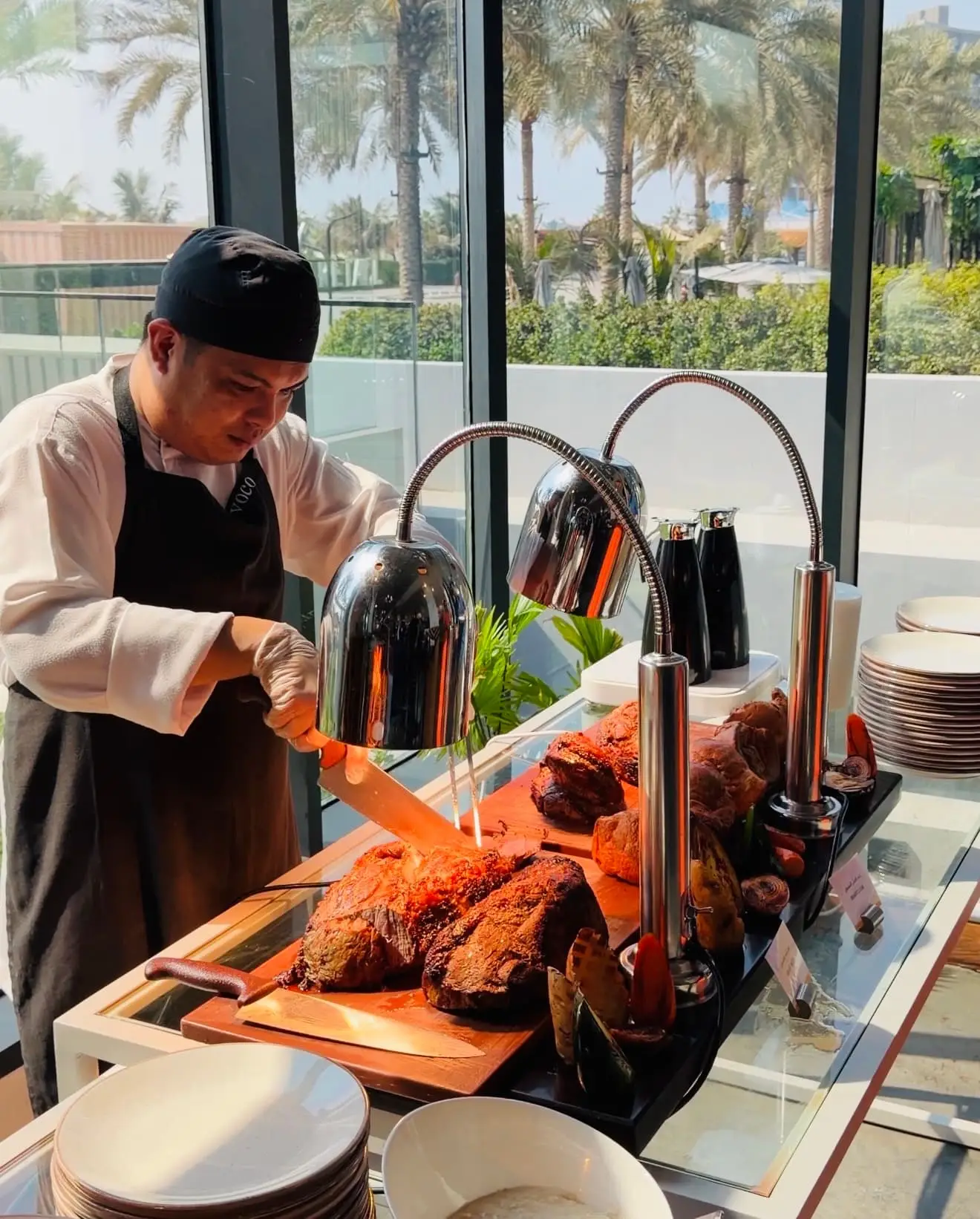 Celebrate Jolly Days at Maison Mathis, voco Dubai The Palm. Festive calendar includes Gingerbread Brunch, Christmas Day Feast (from AED 325), and NYE Countdown with fireworks (from AED 499).