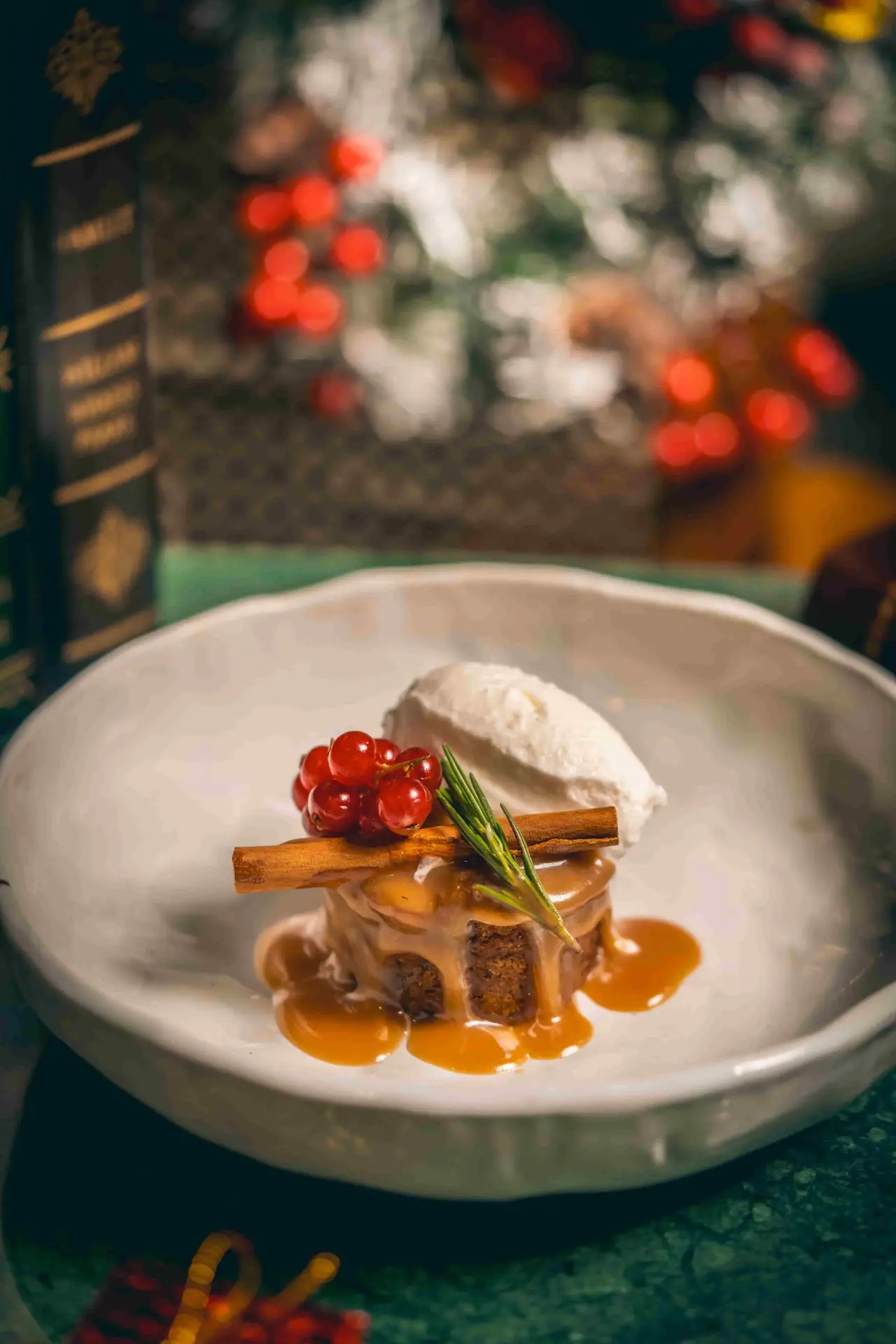 Welcome 2026 at Viceroy’s Table Dubai. Enjoy colonial-inspired cuisine, live DJ entertainment, and premium festive packages in a sophisticated heritage setting.