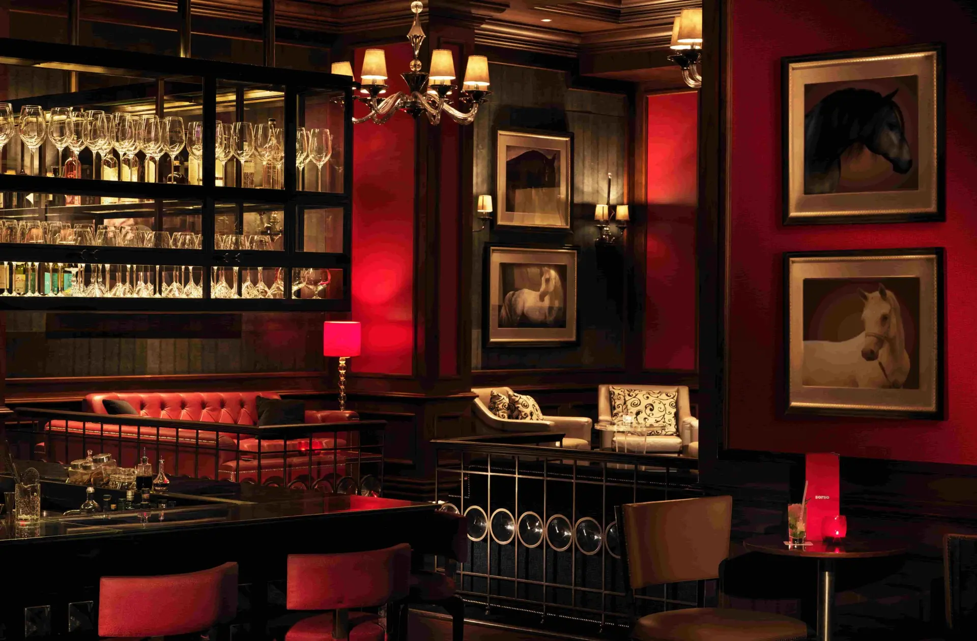 Discover the best New Year’s Eve offers in Abu Dhabi. From Ritz-Carlton galas to beach parties on Saadiyat, find your perfect 2026 countdown.