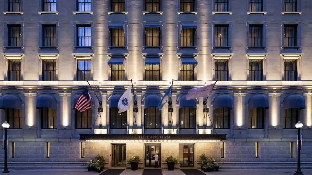 Langham AI Toolkit, Luxury Hospitality Innovation, AI Concierge Service, Hotel Technology, LHG Guest Experience, Langham Hotels and Resorts, Informed Decision Making, Multilingual Guest Support, Hotel Operations AI, Travel Trends Analytics, Pioneering Hospitality