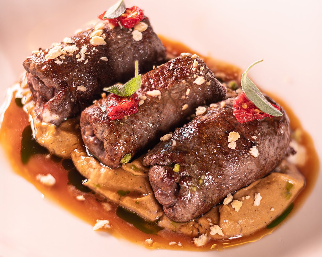 Explore the most anticipated restaurant openings in Dubai for 2026. From Yannick Alléno’s Pavyllon to the Spanish heritage of Barrafina and the live-fire intimacy of Window.