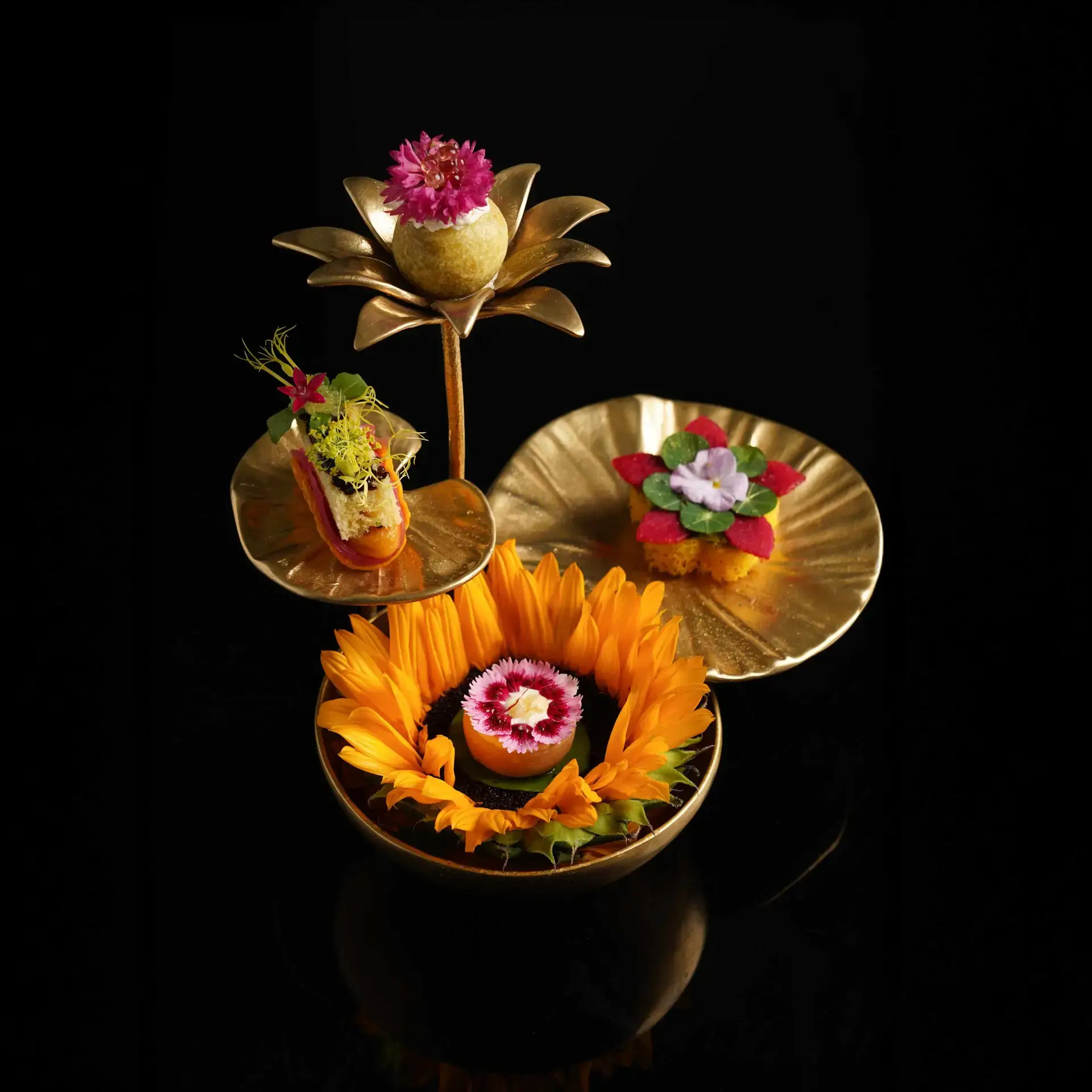 Discover the top vegan menus in Dubai for Veganuary 2026. From 99 Sushi’s gold-leaf maki to the Waldorf Astoria’s vegan wellness package, explore the best plant-based treats in the city.