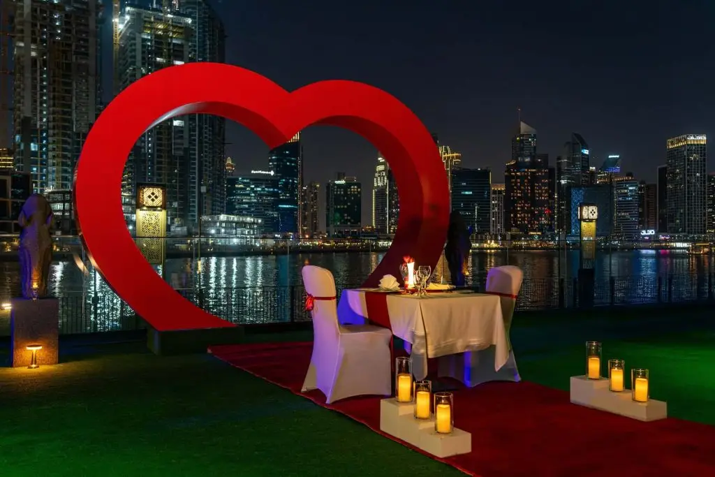 Celebrate Valentine's Day at Canal Central Hotel Business Bay with a four-course dinner, skyline views of the Dubai Canal, and private poolside cabanas.