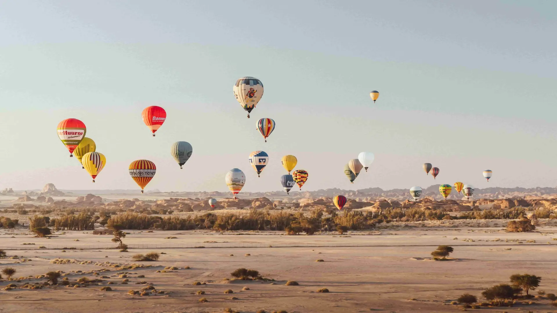Discover why AlUla, Saudi Arabia is the perfect setting for a Valentine's proposal. Explore understated luxury, secluded viewpoints, and timeless heritage for an unforgettable engagement.