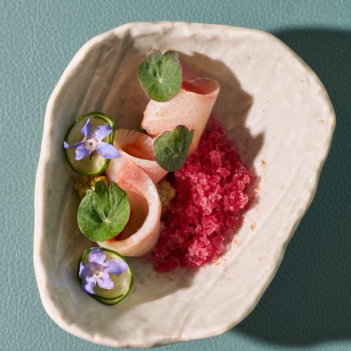 The menu continues with a series of signature mains that highlight traditional depths, such as Abalone and Prawn Jeon, Ganjang Gejang (soy-marinated crab) and Korean Ginseng Chicken Soup (Samgyetang). Diners will also experience the Hoengseong Hanwoo en Croute and a variety of noodle courses. To conclude the evening, a sophisticated dessert selection will be served, featuring Black Sesame Seed Ice Cream, mango and traditional Dasik.