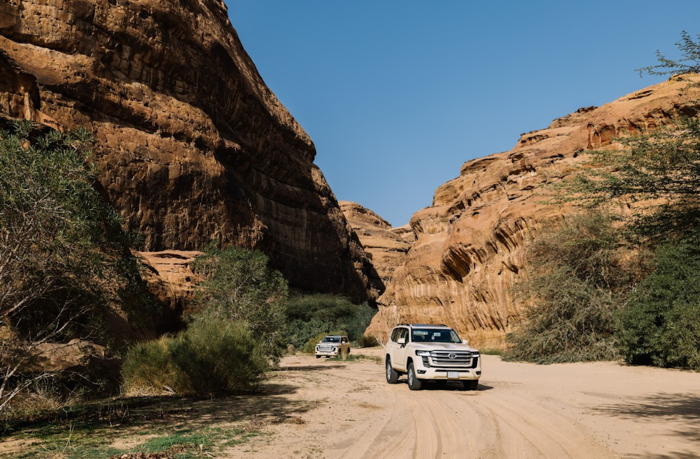 Discover why AlUla, Saudi Arabia is the perfect setting for a Valentine's proposal. Explore understated luxury, secluded viewpoints, and timeless heritage for an unforgettable engagement.