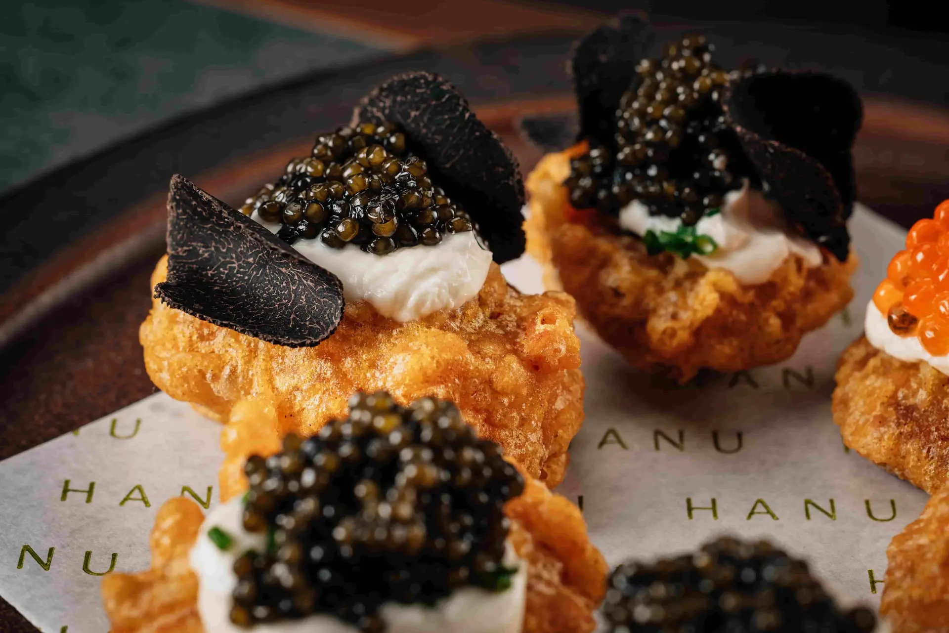 Explore the ultimate Ramadan 2026 guide. From farm-to-table Iftars in Deira to luxury staycations at JA Ocean View and Vida Hotels, discover where to celebrate the Holy Month in the UAE.