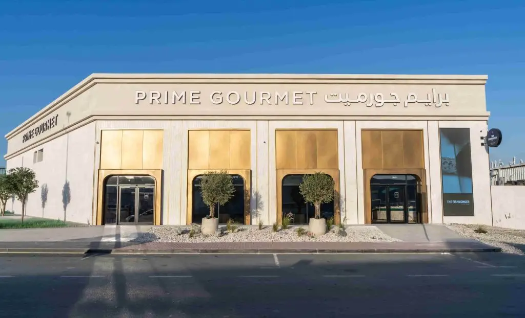 Country Hill International launches its Prime Gourmet flagship and The Fishmonger in Umm Suqeim. The site offers Yamayuki tuna and premium meats for chefs and hospitality partners.