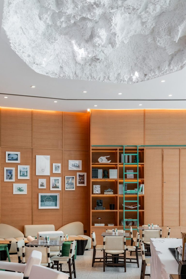 Explore Dubai’s most aesthetic neighbourhood cafes, including Daniel’s Room by Daniel Arsham, the minimalist Linea in Umm Suqeim, and the waterfront Mondoux at Bluewaters Island.