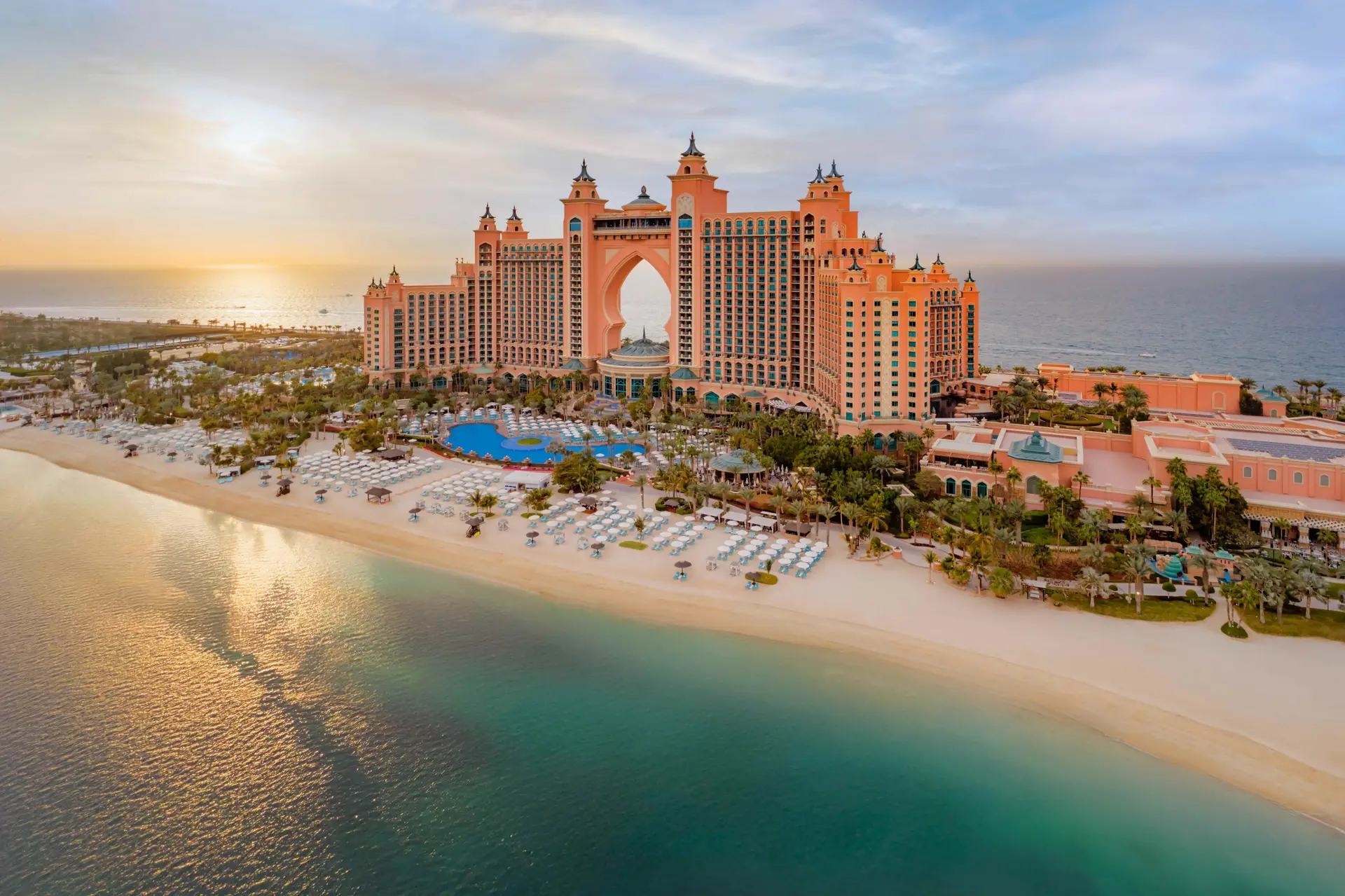 Atlantis The Royal holds onto its Three MICHELIN Key status for a second year, while Atlantis, The Palm enters the MICHELIN Guide hotel selection for the first time in 2026.