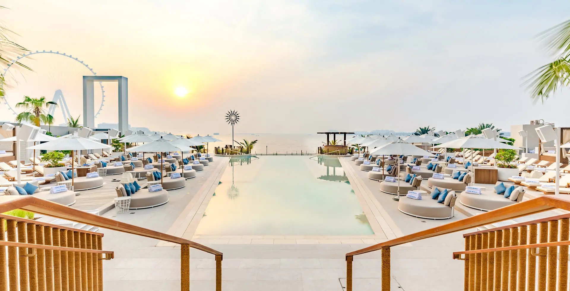 Cove Beach is back, and the setting hasn't lost any of its shine, with Ain Dubai and Bluewaters as the backdrop. Sunbeds start from AED 100 on weekdays and AED 150 on weekends, and the full amount comes back to you in food and drink credit. Valet parking is free every day, and weekends bring live DJs into the mix. Open daily from noon to 9pm, it's built for lingering.